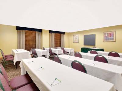 conference room - hotel wingate by wyndham destin - destin, united states of america