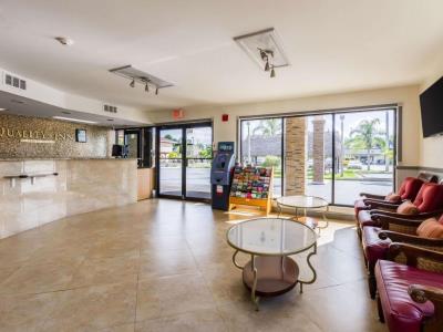 lobby - hotel quality inn florida city-gateway to keys - florida city, united states of america