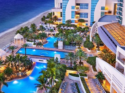 outdoor pool - hotel the diplomat beach resort - hollywood beach, united states of america