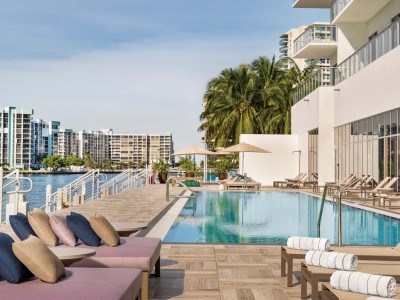outdoor pool - hotel hyde beach house - hollywood beach, united states of america