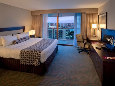 bedroom 1 - hotel doubletree by hilton hollywood beach - hollywood beach, united states of america