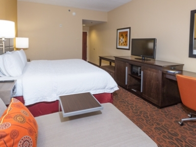 bedroom - hotel hampton inn and suites jacksonville aprt - jacksonville, florida, united states of america