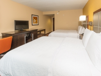 bedroom 1 - hotel hampton inn and suites jacksonville aprt - jacksonville, florida, united states of america