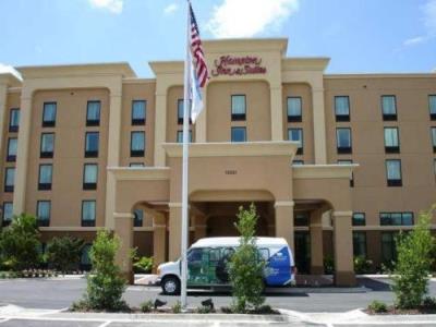Hampton Inn And Suites Jacksonville Aprt
