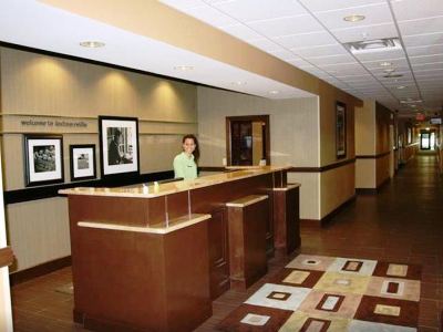 lobby - hotel hampton inn and suites - beach boulevard - jacksonville, florida, united states of america