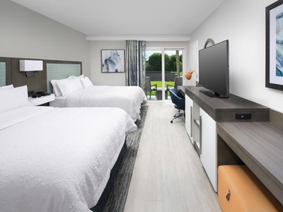 bedroom 3 - hotel hampton inn marathon - florida keys - marathon, united states of america