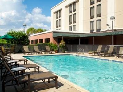 outdoor pool - hotel hampton inn pensacola airport - pensacola, united states of america