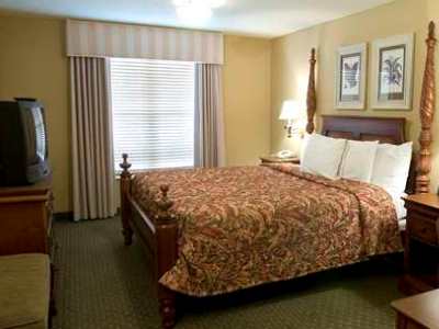 bedroom 1 - hotel homewood suites by hilton pensacola arpt - pensacola, united states of america