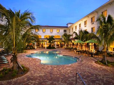 outdoor pool - hotel hilton garden inn at pga village - port st lucie, united states of america