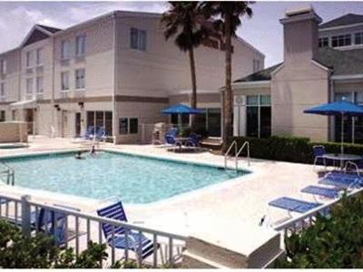 outdoor pool - hotel hilton garden inn st augustine beach - st augustine, united states of america