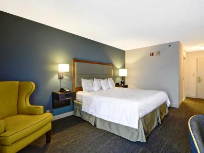 bedroom 4 - hotel hampton inn sarasota i-75 bee ridge - sarasota, united states of america