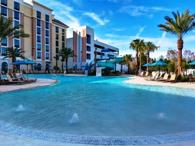 outdoor pool - hotel home2 suite hilton at flamingo crossings - winter garden, united states of america