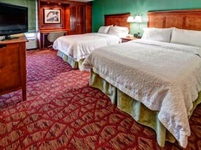 bedroom 2 - hotel hampton inn athens - athens, georgia, united states of america