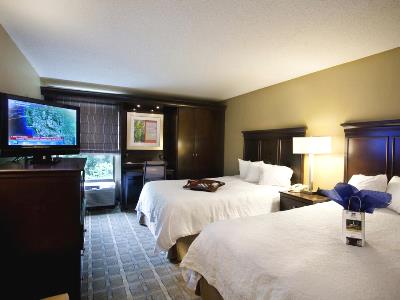 bedroom 2 - hotel hampton inn atlanta-peachtree corners - norcross, united states of america