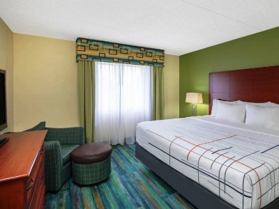 bedroom - hotel wingate by wyndham valdosta/moody afb - valdosta, united states of america