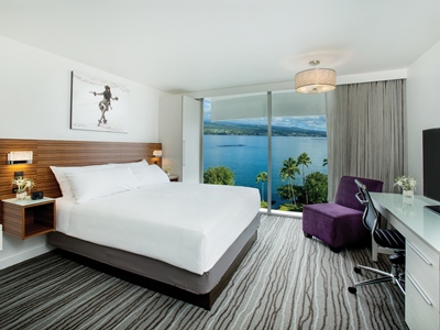 bedroom 1 - hotel grand naniloa doubletree - hilo, united states of america