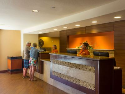 lobby 1 - hotel sheraton kauai coconut beach resort - kapaa, united states of america