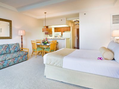 bedroom - hotel aston at the whaler kaanapali - lahaina, united states of america