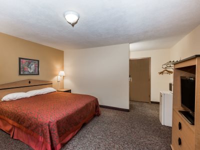bedroom 2 - hotel days inn by wyndham atlantic - atlantic, united states of america