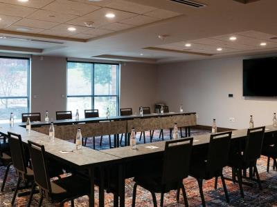 conference room 1 - hotel revel des moines, tapestry collection - urbandale, united states of america