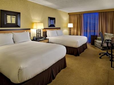 bedroom - hotel doubletree chicago - arlington heights - arlington heights, united states of america