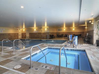 indoor pool - hotel chicago marriott southwest at burr ridge - burr ridge, united states of america