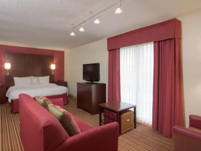 bedroom - hotel residence inn chicago deerfield - deerfield, united states of america