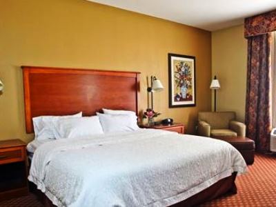 bedroom 2 - hotel hampton inn mchenry - mchenry, united states of america