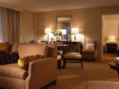 suite - hotel renaissance chicago north shore - northbrook, united states of america