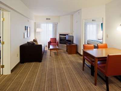 bedroom 2 - hotel residence inn chicago oak brook - oak brook, united states of america