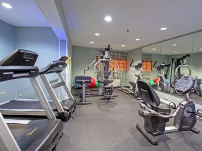 gym - hotel best western at o'hare - rosemont, united states of america
