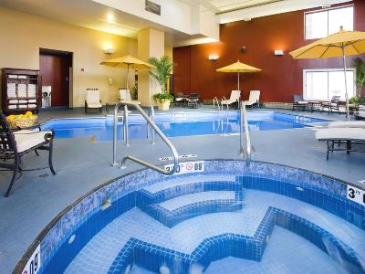 indoor pool - hotel doubletree chicago o'hare airport - rosemont, united states of america