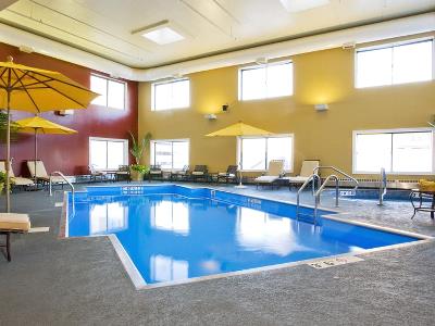 indoor pool 1 - hotel doubletree chicago o'hare airport - rosemont, united states of america