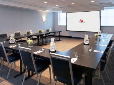 conference room 1 - hotel chicago marriott suites o'hare - rosemont, united states of america