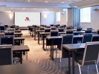 conference room 2 - hotel chicago marriott suites o'hare - rosemont, united states of america