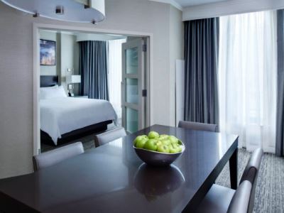 suite 1 - hotel chicago marriott suites o'hare - rosemont, united states of america