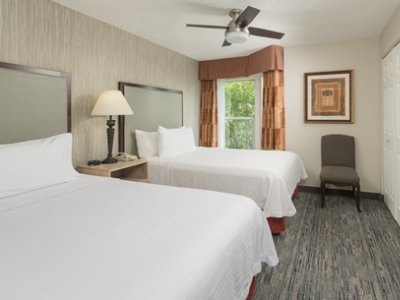 bedroom 1 - hotel homewood suites schaumburg - schaumburg, united states of america