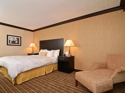 bedroom 1 - hotel wyndham garden chicago northwest - schaumburg, united states of america