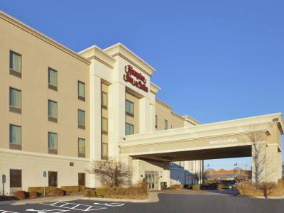 exterior view - hotel hampton inn and suites wichita-northeast - wichita, united states of america