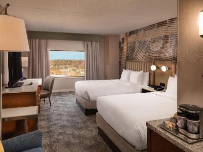 bedroom 4 - hotel hilton lexington/downtown - lexington, kentucky, united states of america