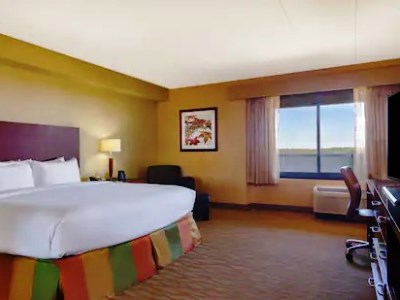 bedroom - hotel doubletree boston north shore - danvers, united states of america