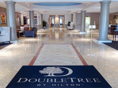 lobby - hotel doubletree by hilton leominster - leominster, united states of america