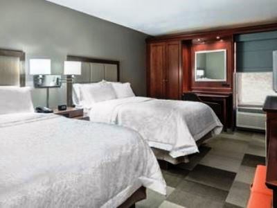 bedroom - hotel hampton inn boston/marlborough - marlborough, united states of america