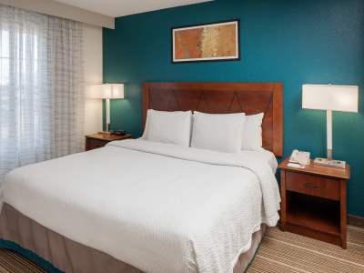 bedroom - hotel residence inn boston norwood/canton - norwood, united states of america