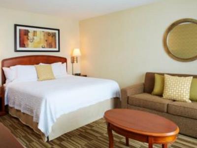 bedroom - hotel courtyard boston woburn/boston north - woburn, united states of america
