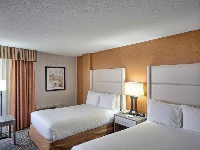 bedroom 1 - hotel doubletree by hilton portland - portland, maine, united states of america