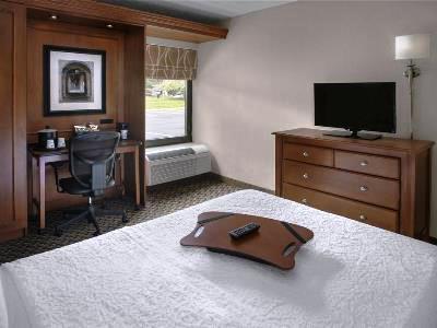 bedroom 1 - hotel hampton inn ann arbor south - ann arbor, united states of america