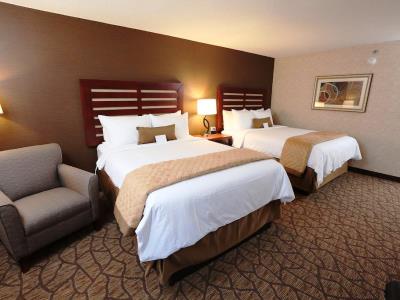 bedroom 2 - hotel wyndham garden grand rapids airport - grand rapids, michigan, united states of america