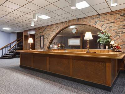 lobby - hotel travelodge by wyndham motel of st cloud - saint cloud, united states of america