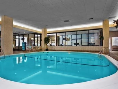 indoor pool - hotel doubletree by hilton st paul downtown - saint paul, united states of america